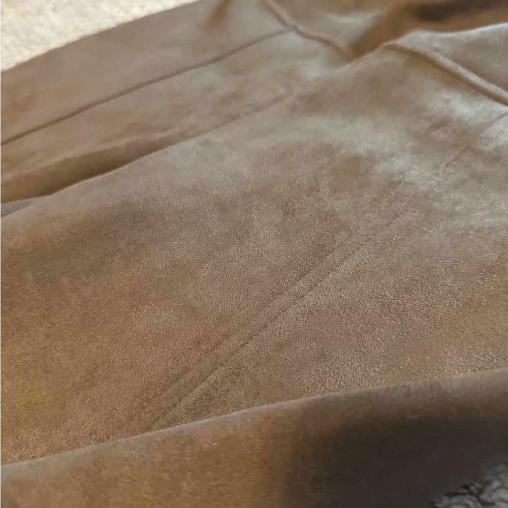 Andrew Marc Faux Suede Pull-On Leggings Taupe Brown (Size Small) ✨ - Picture 4 of 7